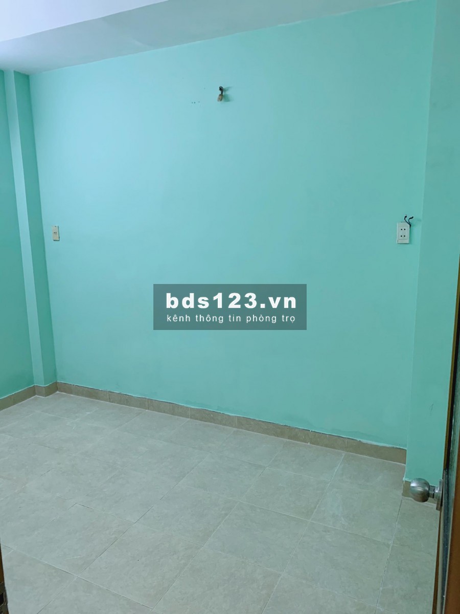 Cho thuê phòng trọ Phạm Văn Chí Q6 33m2 3tr7