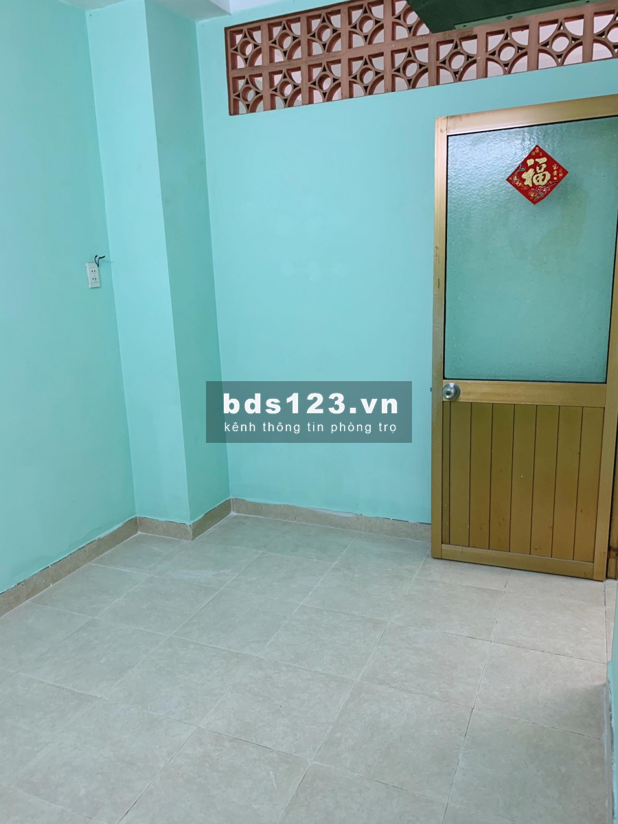 Cho thuê phòng trọ Phạm Văn Chí Q6 33m2 3tr7