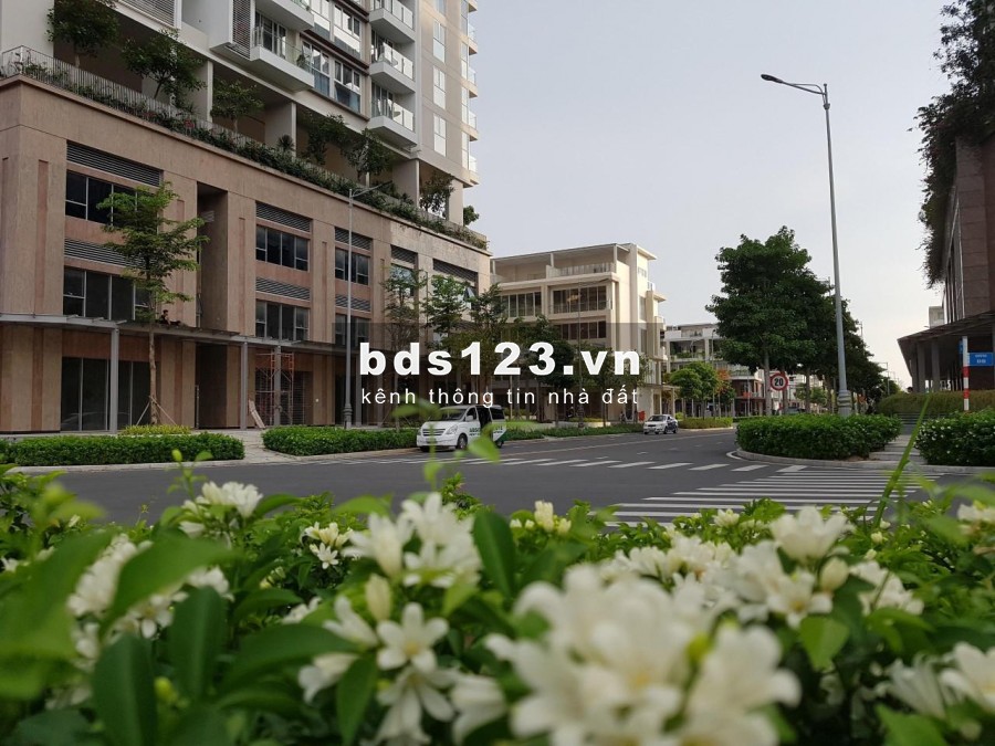 Bán Căn Shophouse Sarina giá 29 tỷ