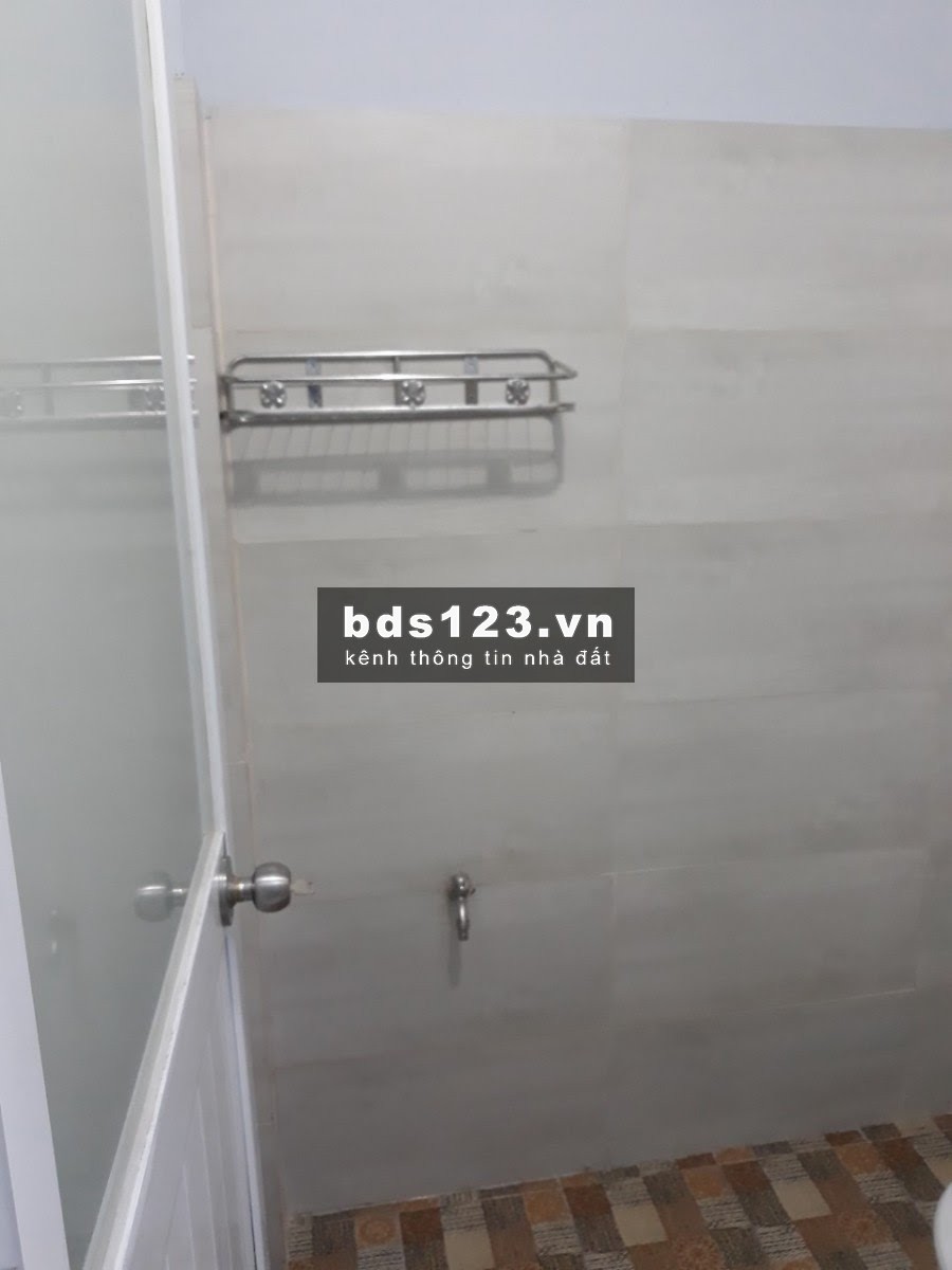 Cho thuê nhà nguyên căn mới, gần chùa Hoằng Pháp, 60m2, giá 3.5 triệu/tháng