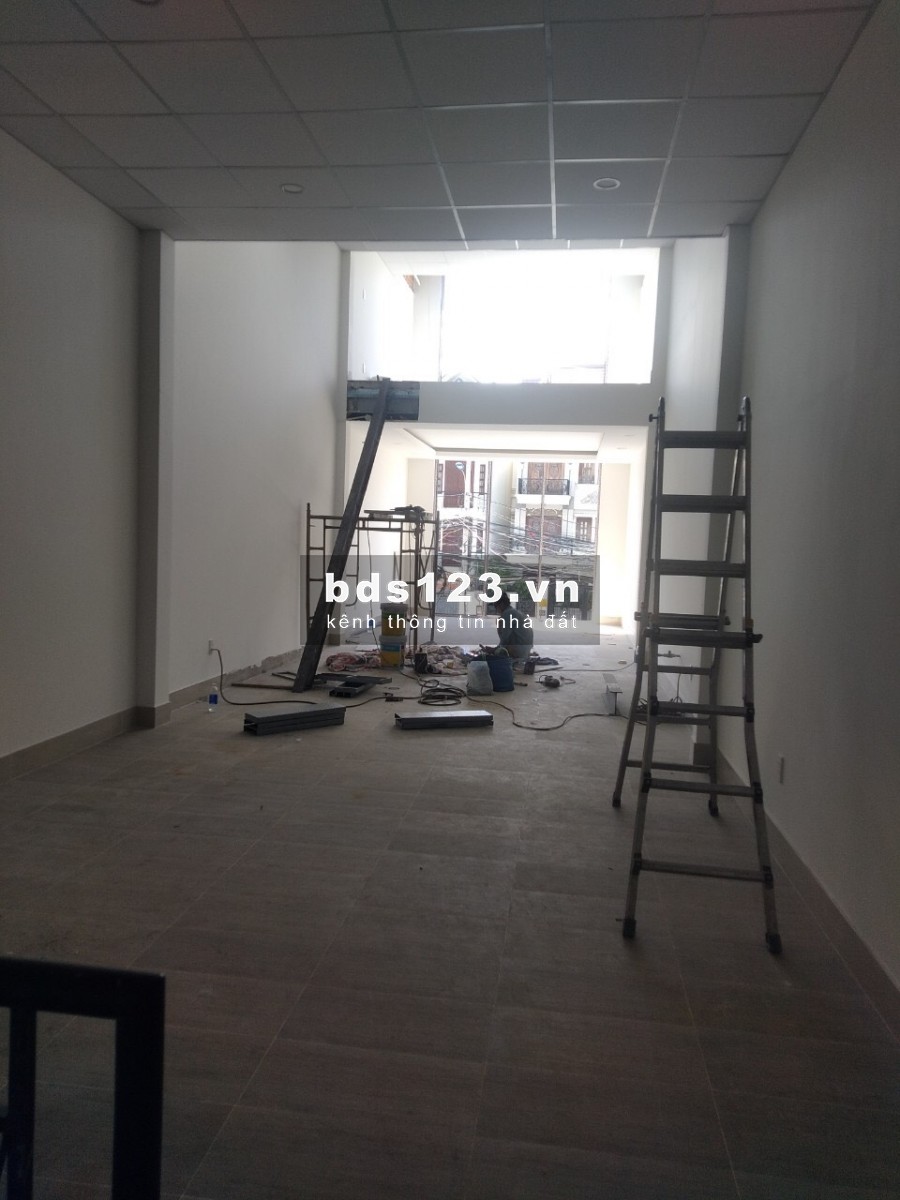 VĂN PHÒNG, NHÀ TRỆT, 2 LẦU, SÀN TRỐNG SUỐT 4,3X28M BÌNH AN