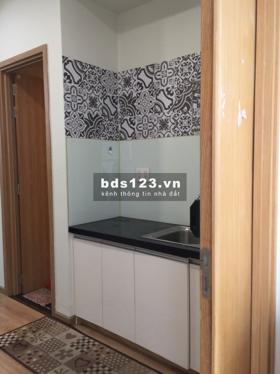 Chính chủ bán gấp căn hộ 1.53 tỷ Quận 10 đường 181 Cao Thắng vào ở ngay