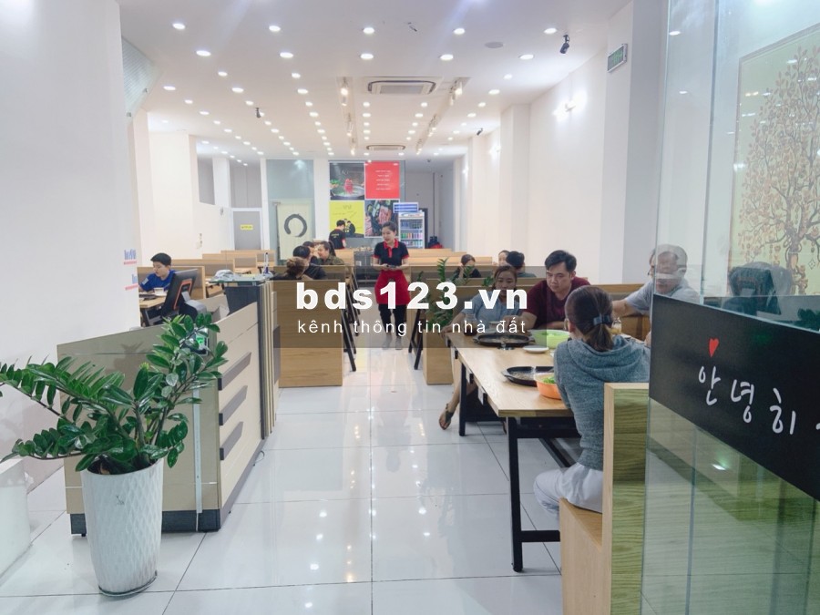 Cho Thuê Nhà Nguyên Căn Mặt Tiền Đẹp Tôn Đản