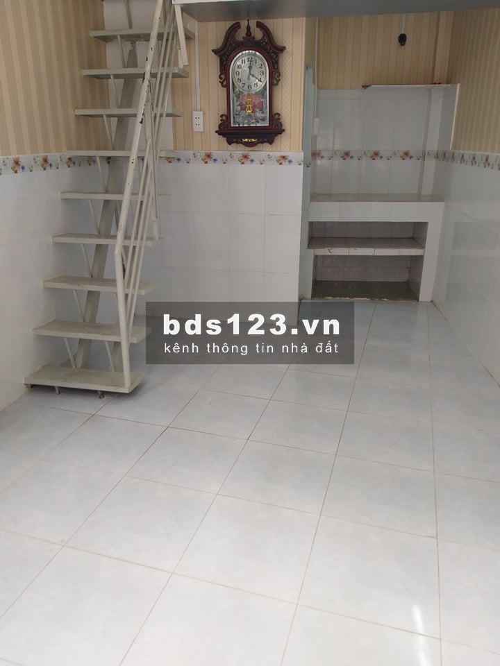 Bán gấp Căn nhà nhỏ Đường Nguyễn Văn Lượng, Gò Vấp, 3 tầng, chỉ 1.85 tỷ, LH 0938193753