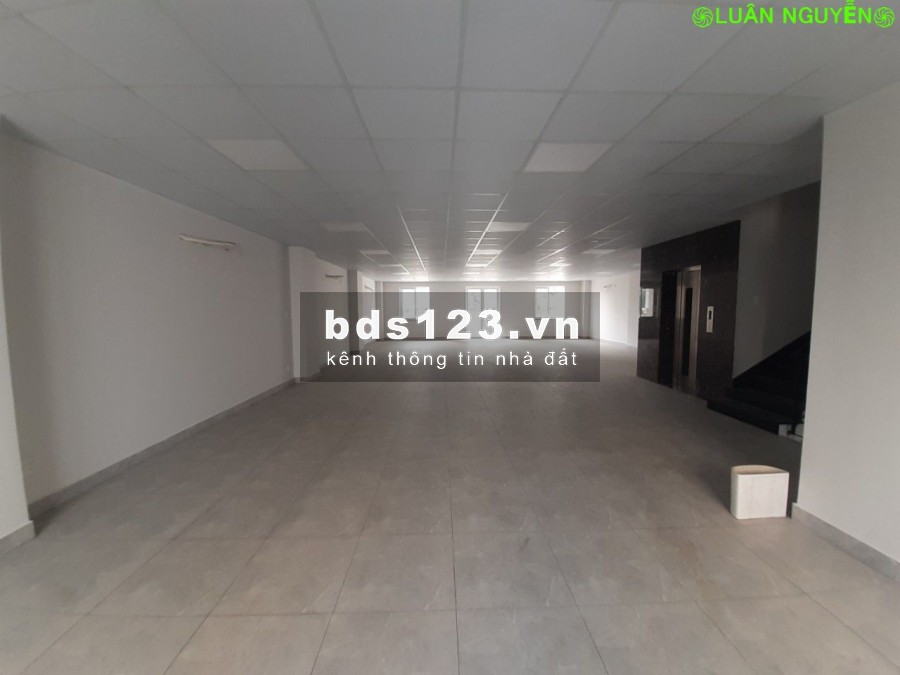 Buiding Hầm 5 sàn 689m2 mặt tiền Lương Định Của MS 489