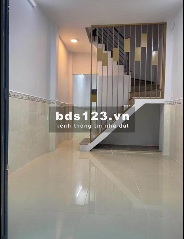 Nhà đẹp tiện kinh doanh Lý Thái Tổ, Quận 10, 4 tầng, 39m2, 4.6 tỷ, 0933444019