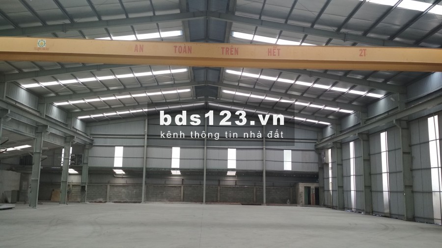 CHO THUÊ GẤP KHO XƯỞNG 4.000M2 MẶT TIỀN ĐƯỜNG NGUYỄN HỮU TRÍ, BÌNH CHÁNH, GIÁ TỐT BÌNH CHÁNH