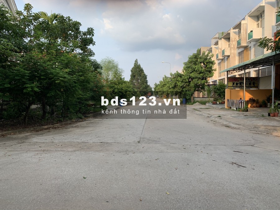 150m2 giá 1t370tr Mỹ Phước 3 Bến Cát Bình Dương