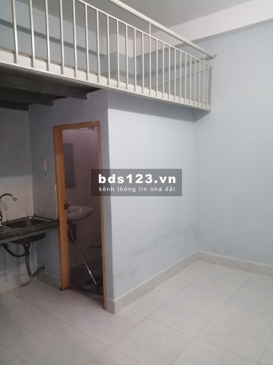 PHÒNG TRỌ CÓ GÁC TẠI XVNT 15M2