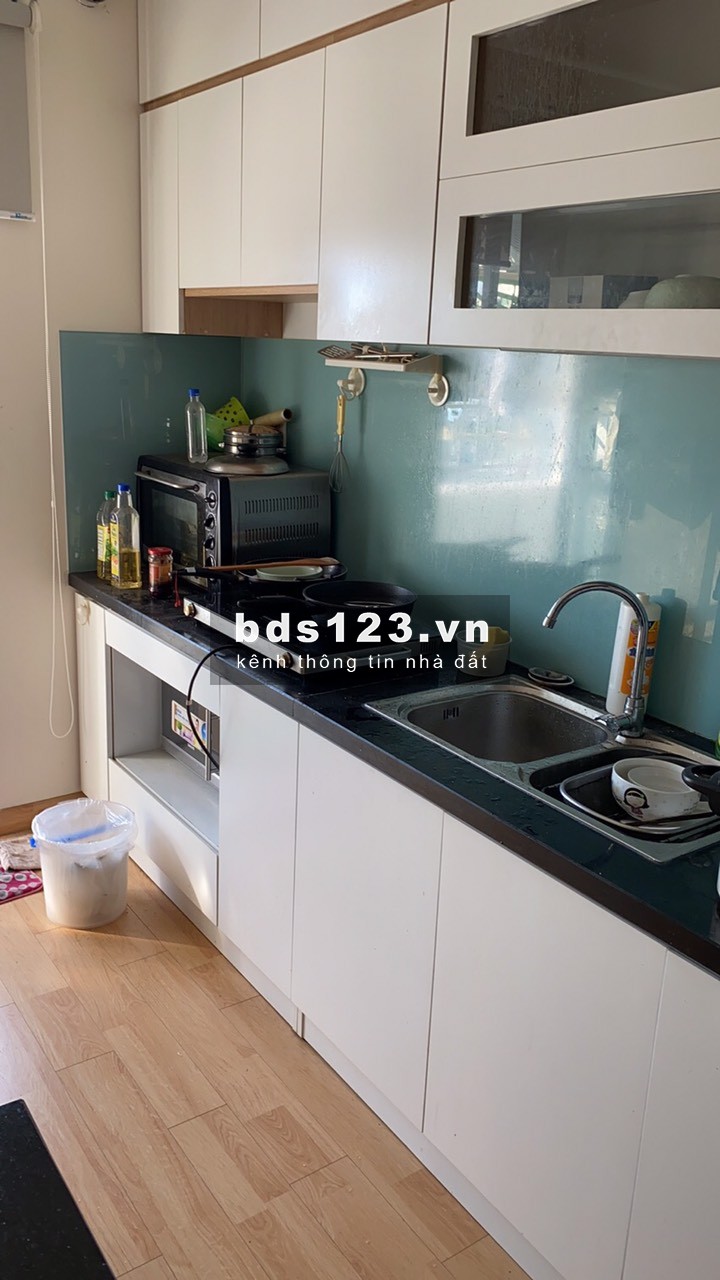 Chính chủ cần cho thuê căn hộ 2 phòng ngủ Starlight Riverside, khu Him Lam Quận 6, giá 8 triệu/tháng. Liên hệ: 0909842486