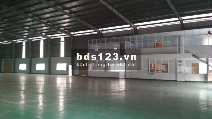 Cho thuê gấp kho xưởng 2 mặt tiền Quốc Lộ 1A, Bình Tân, 1.400m2, giá cạnh tranh của khu Bình Tân