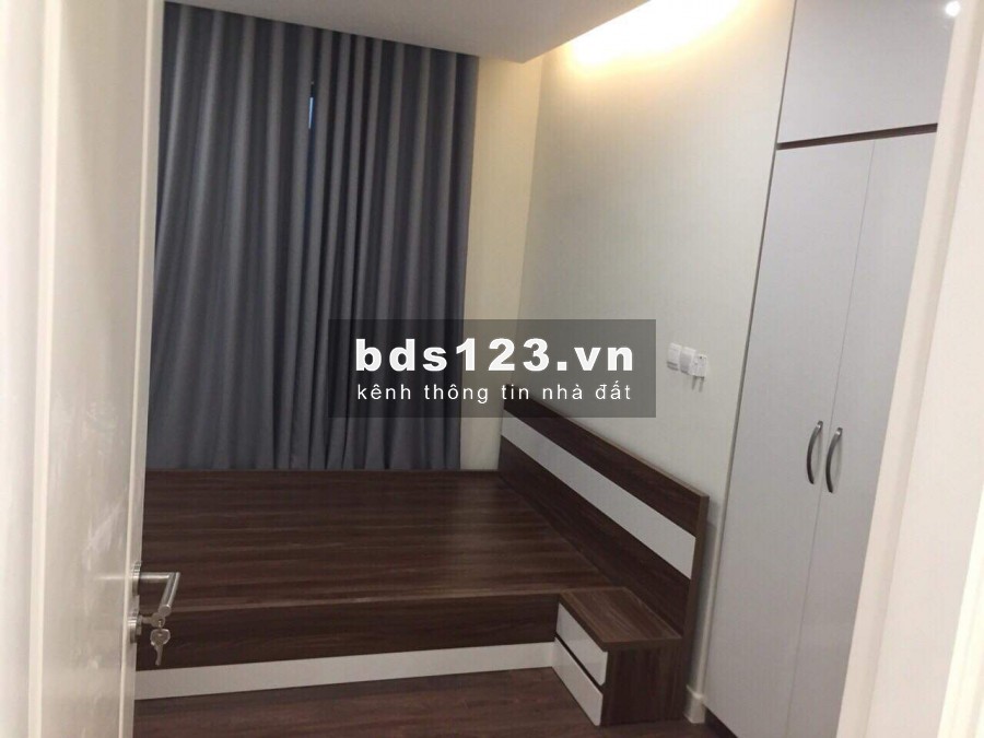 Bán hoặc cho thuê 2 phòng ngủ chung cư cao cấp Imperia Garden 0985800205