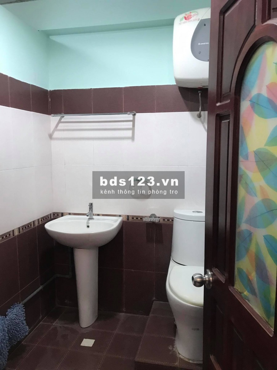 CHO THUÊ PHÒNG TRỌ NAM Ở GHÉP QUẬN 10 CHỈ 1TR3 FULL PHÍ