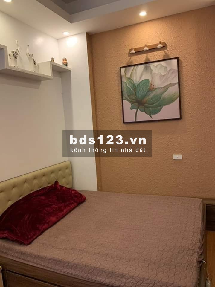 Dưới 3 tỷ có ngay nhà đẹp 5 tầng 45m2 Nam Từ Liêm ô tô đỗ cửa. LH 0975626023