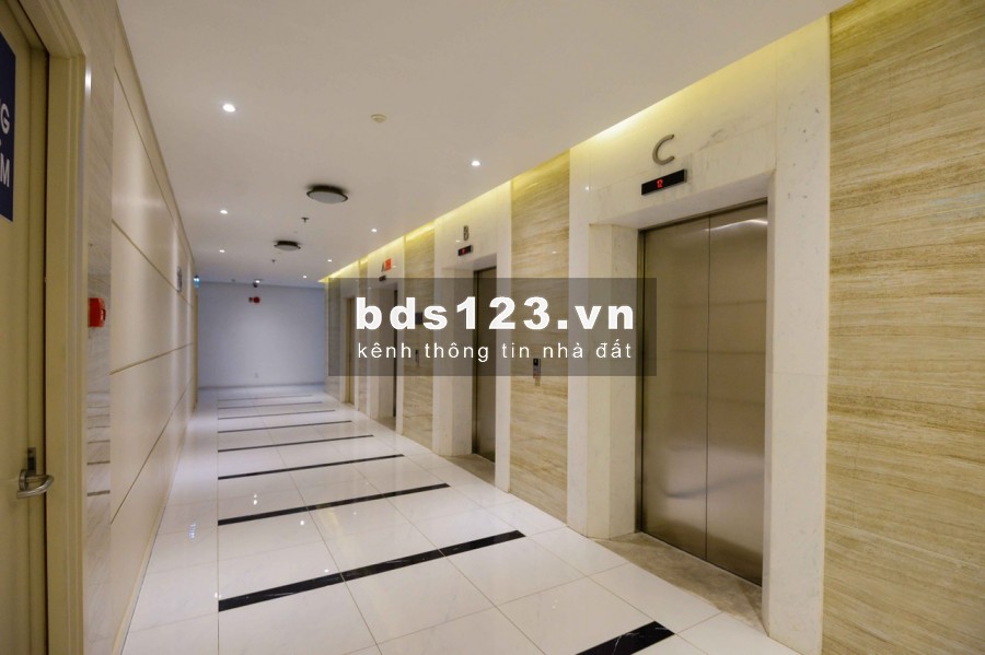 Cho Thuê căn hộ Pearl Plaza 2pn, 97m2 Tại Bình Thạnh, nội thất cao cấp, đầy đủ