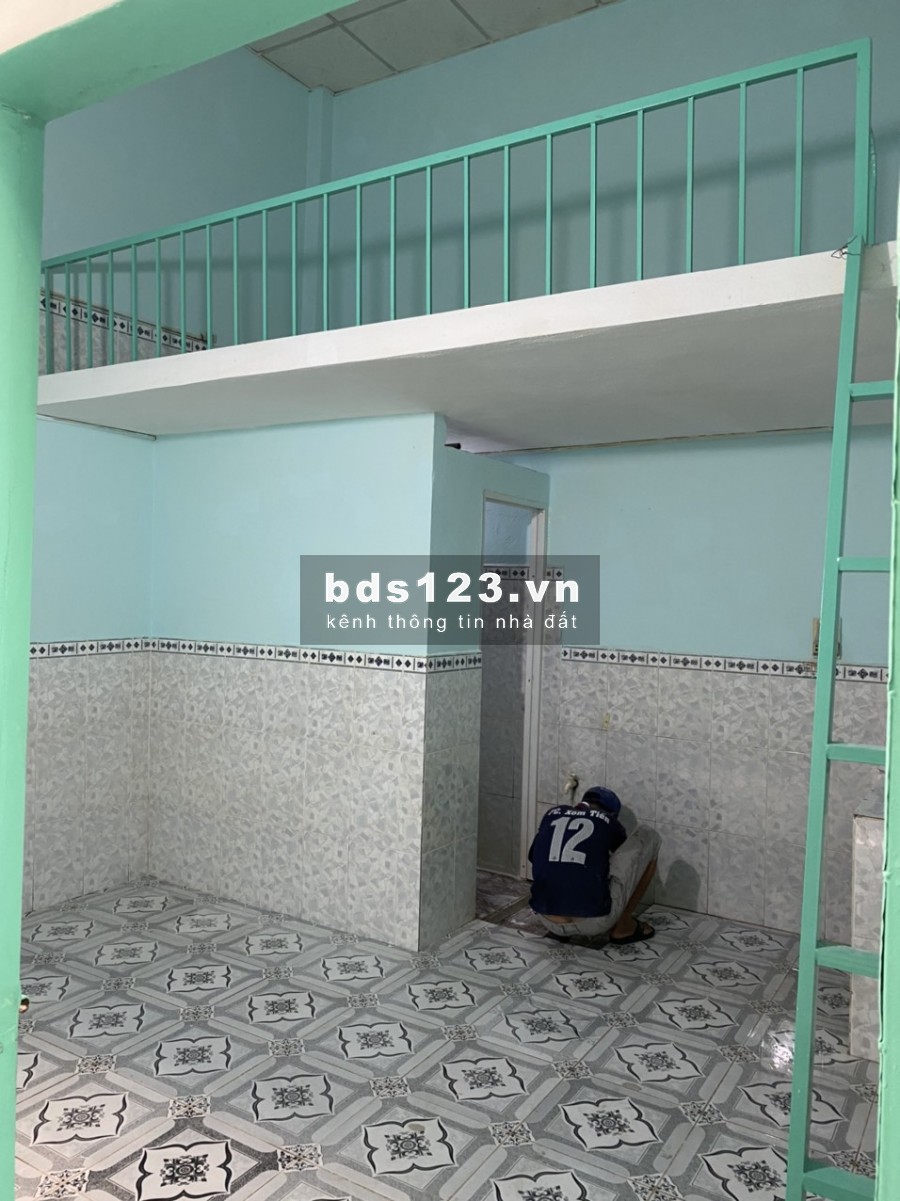 Chính chủ cần bán nhà trọ 300m2 10x30m ngay KCN gần chợ dân đông