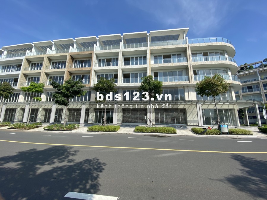 Cần bán căn hộ thương mại Saritown giá 57 tỷ