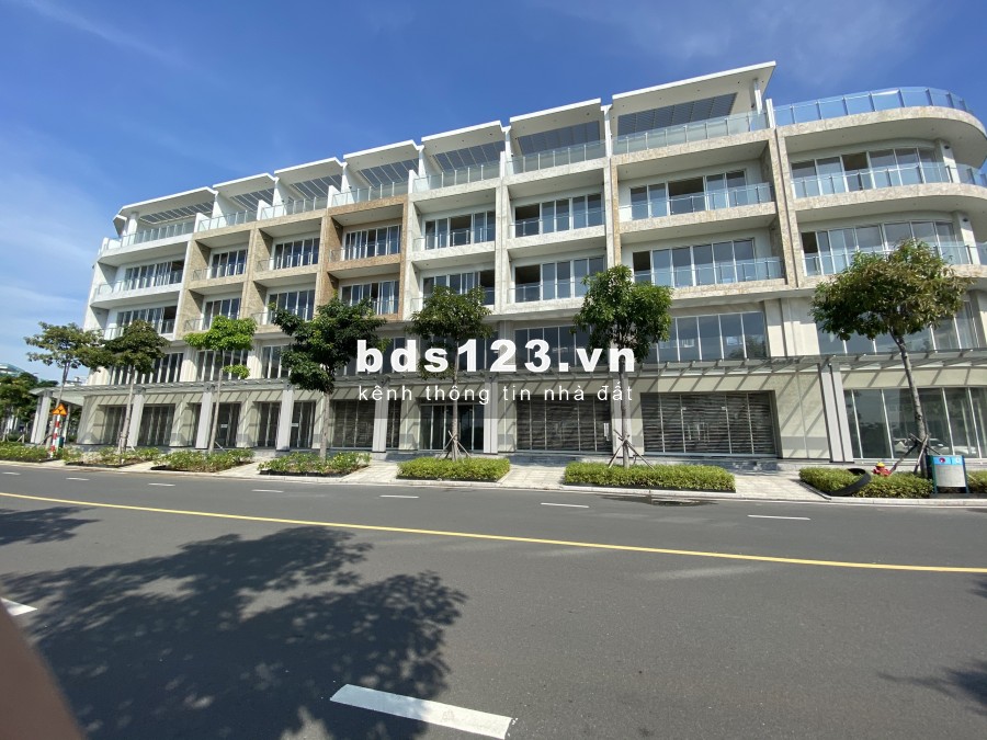 Cần bán căn hộ thương mại Saritown giá 57 tỷ