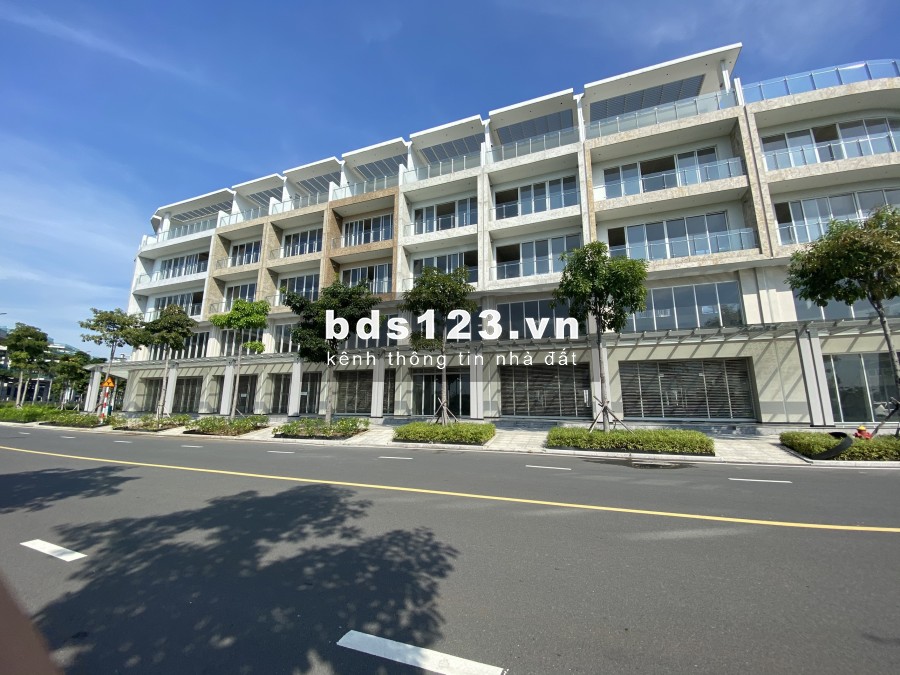 Cần bán căn hộ thương mại Saritown giá 57 tỷ