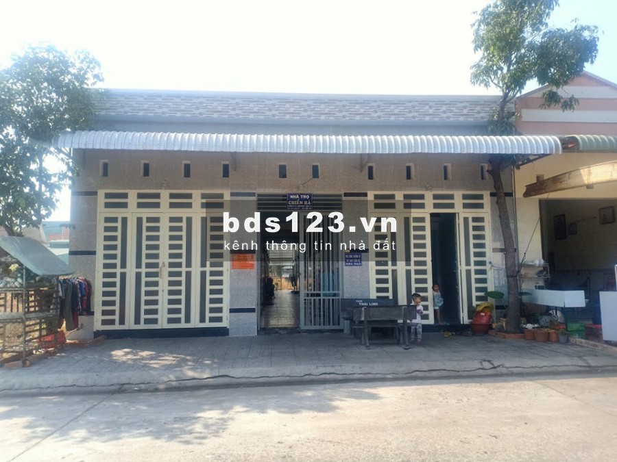 CẦN TIỀN KINH DOANH BÁN GẤP 32 P.TRỌ MỚI XÂY, GIÁ RẺ, NGAY KCN MỸ PHƯỚC 3