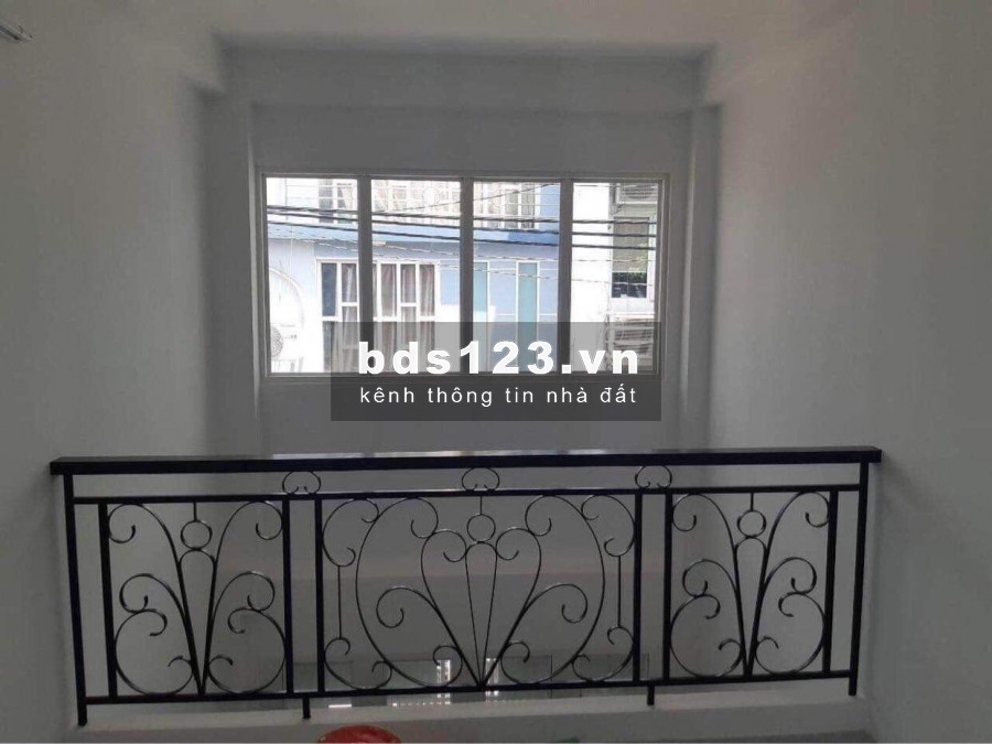 Nhà Đoàn Văn Bơ, Quận 4, 40 m, giá chỉ 2.1 tỷ, 0933444019