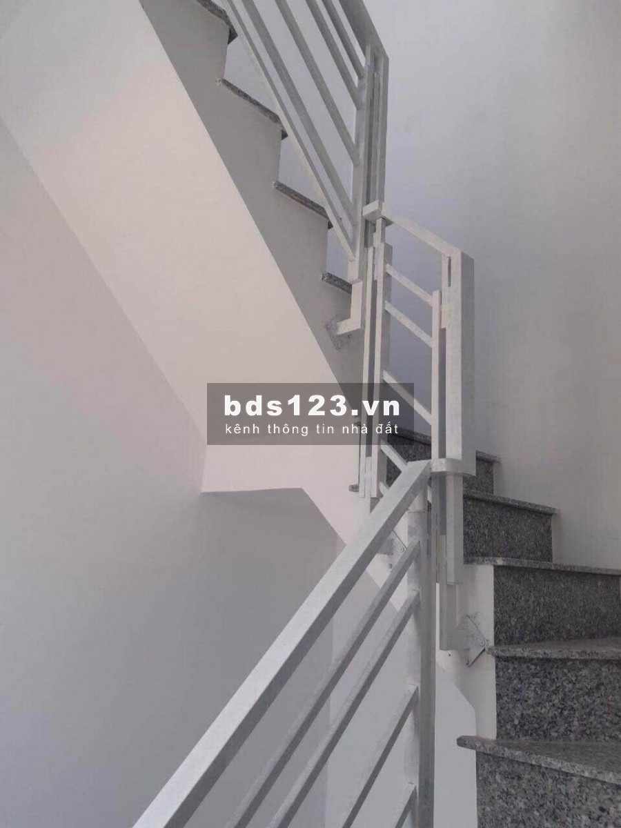 Nhà Đoàn Văn Bơ, Quận 4, 40 m, giá chỉ 2.1 tỷ, 0933444019