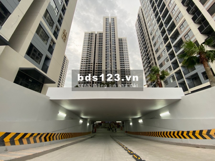 SỞ HỮU CĂN HỘ THƯƠNG HIỆU VINHOMES Q.9 CHỈ TỪ 300TR, BANK HỖ TRỢ 80% 2 NĂM K LÃI SUẤT