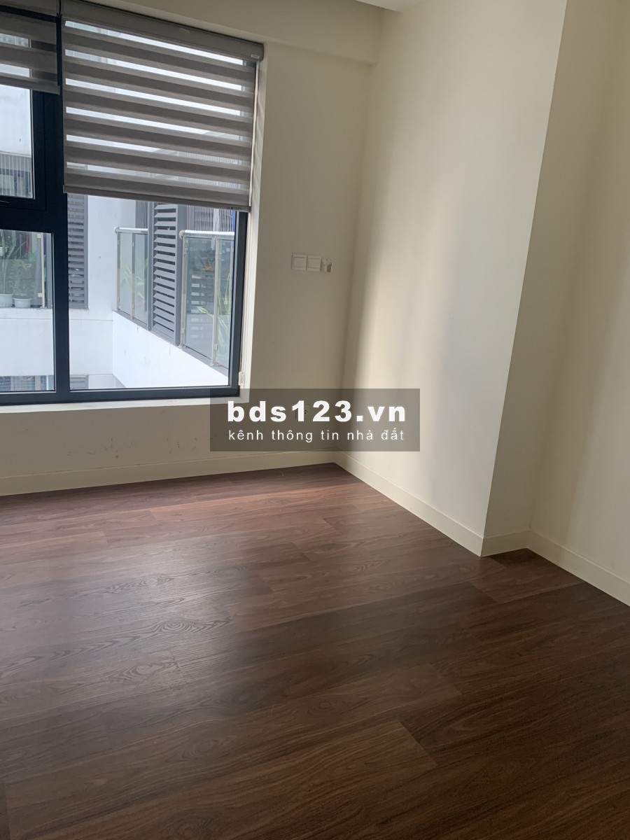 Chính chủ bán căn hộ chung cư 3 ngủ 110m giá 4 tỷ Liên hệ 0985800205