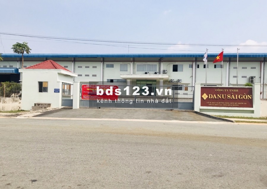 Thanh lý đất nền mặt tiền đại học Quốc tế Việt Đức Bình Dương sổ hồng, thổ cư 100%