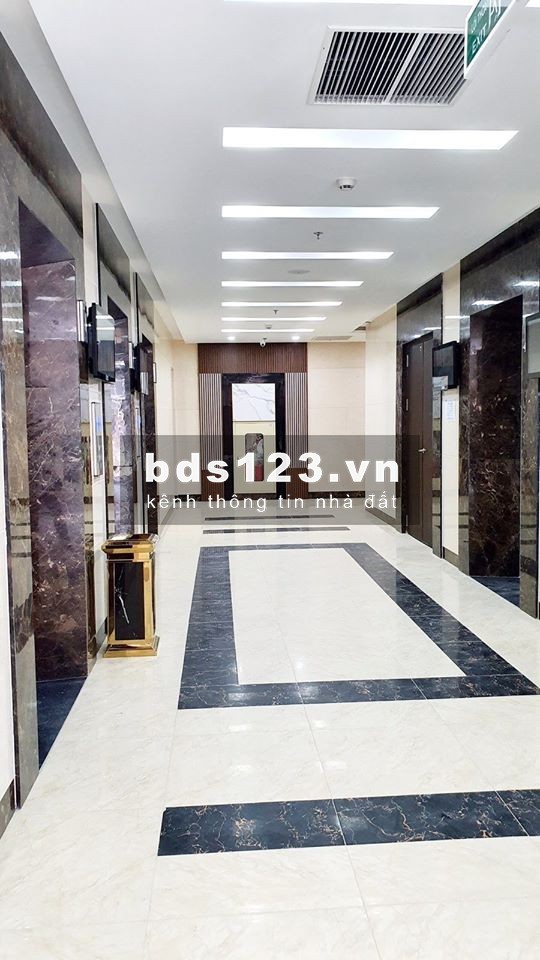 Tôi cần cho thuê căn hộ 2PN+1 TSG Lotus cách Aeon mall chỉ 5 phút, Vinhomes Riverside triệu đô