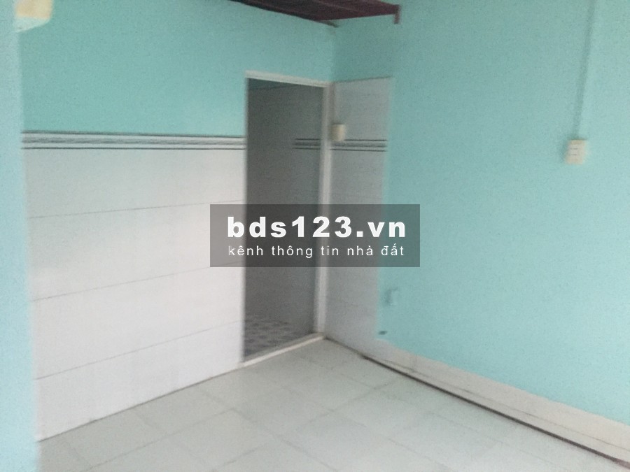 Nhà nguyên căn Phạm Hùng, Bình Hưng. giáp Q 8, giá 5,2 triệu, DT: 53 m2, điện nước chính