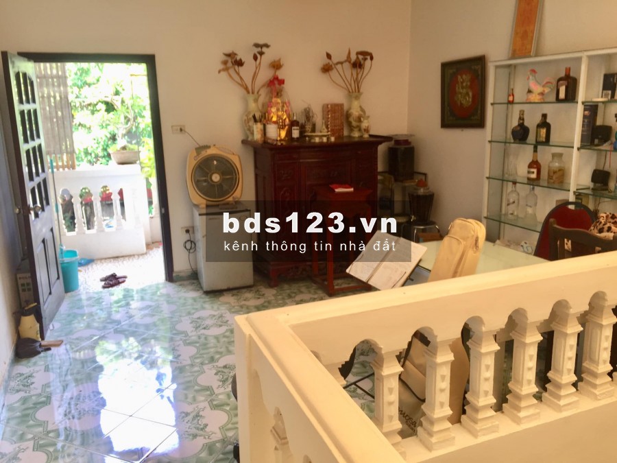 Bán gấp nhà phố Tô Hiệu Hà Đông 46m 5 tầng, ôtô đỗ cửa, đầu ngõ kinh doanh như nhà mặt phố, ở hay kinh doanh đều được.