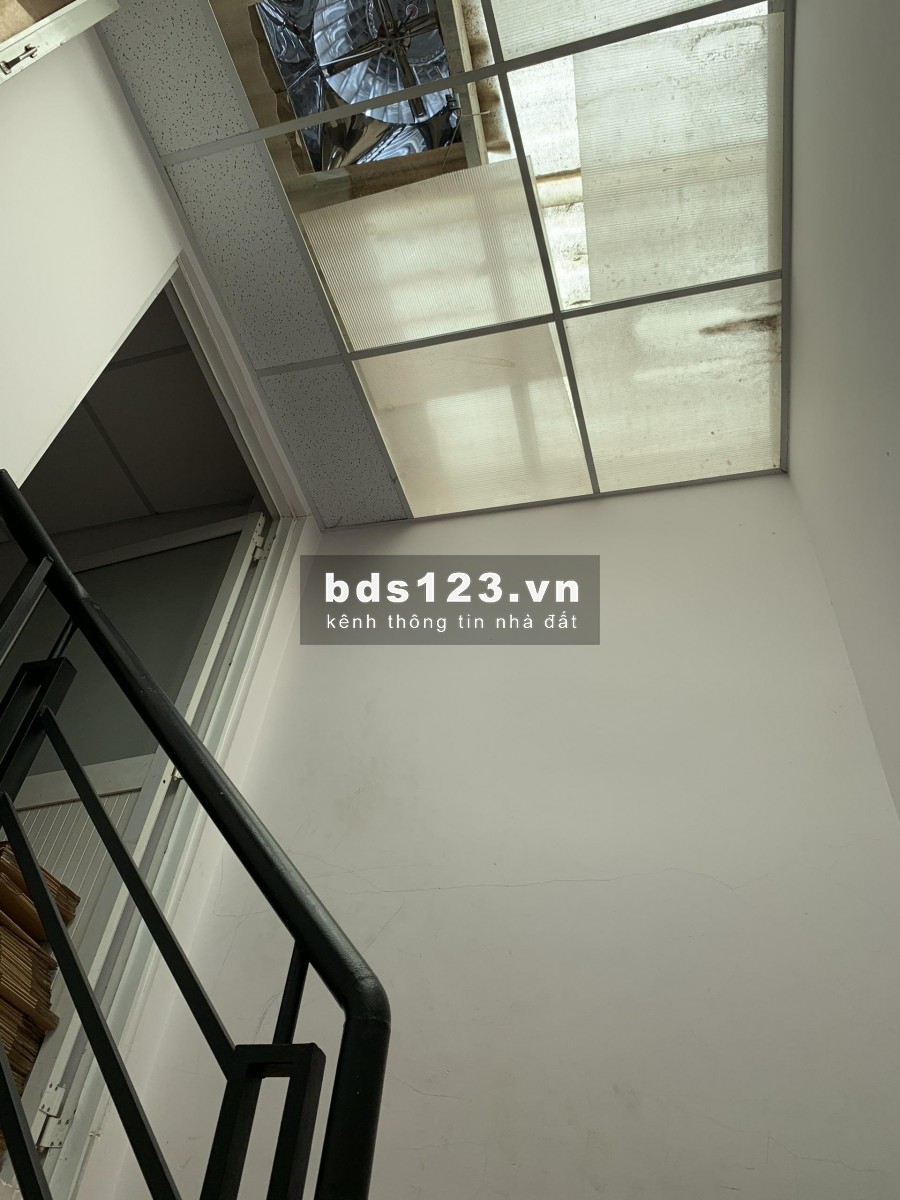 Nhà Hẻm Xe Hơi 1 Lầu, 502 Huỳnh Tấn Phát, p.Bình Thuận, Quận 7