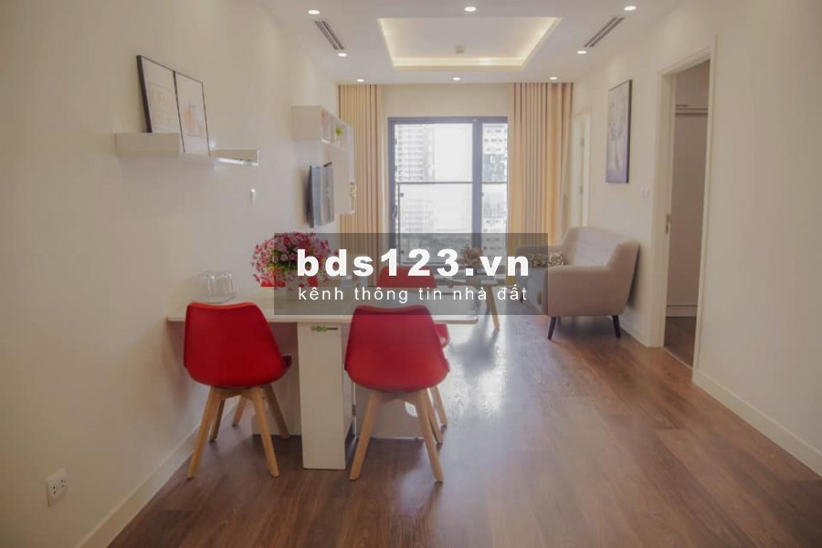 Chỉ 2.5 tỷ 74m Imperia Garden ban công Đông Nam 0985800205