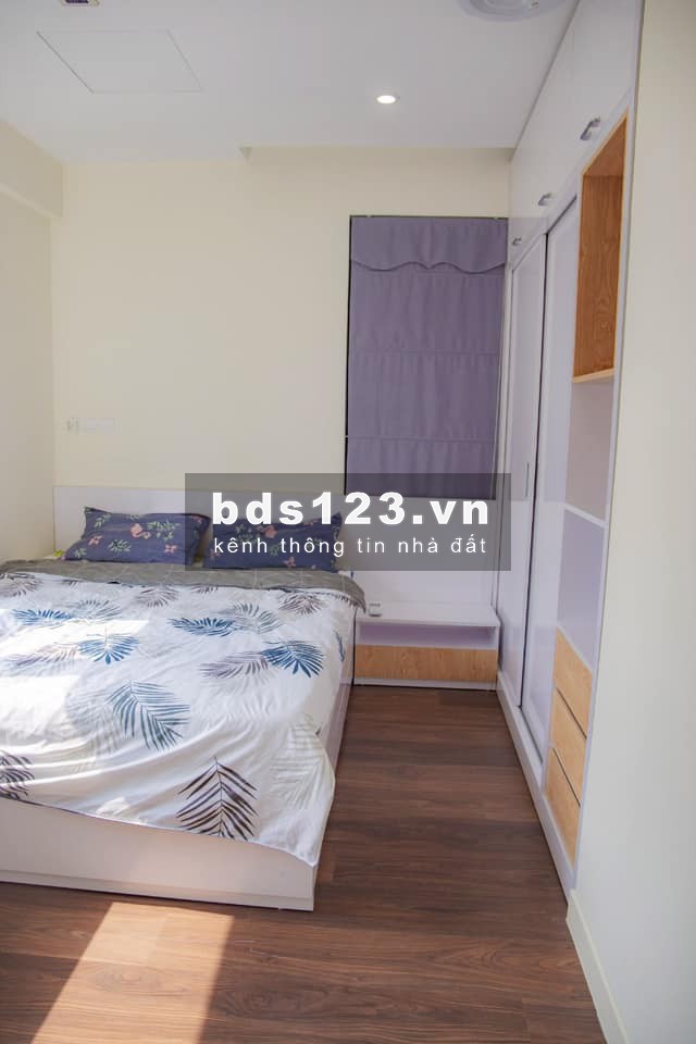 Chỉ 2.5 tỷ 74m Imperia Garden ban công Đông Nam 0985800205