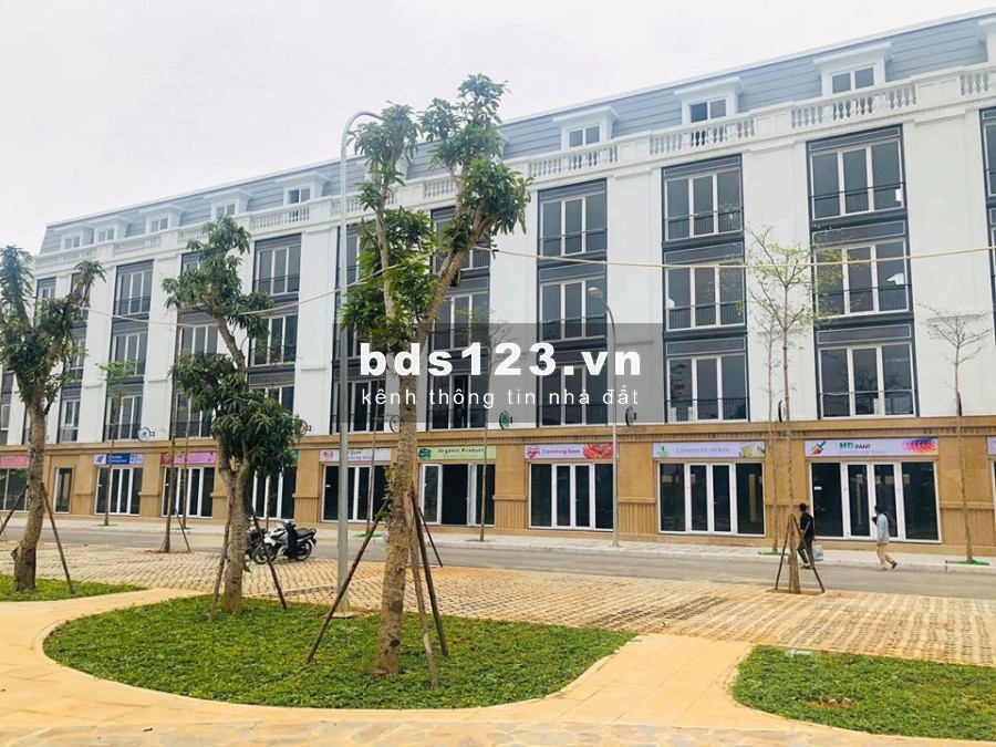Chính chủ cần sang nhượng căn Nhà phố 2 mặt tiền KĐT Eurowindow Garen City