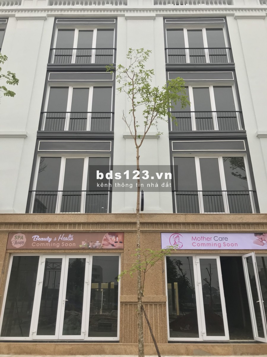 Chính chủ cần sang nhượng căn Nhà phố 2 mặt tiền KĐT Eurowindow Garen City