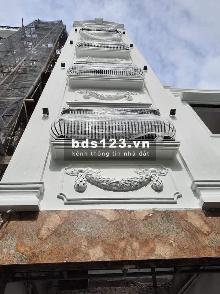 SIÊU PHẨM 5 TẦNG CỰC ĐẸP - NỘI THẤT – GẦN CẦU NGUYỄN VĂN CỪ - 5.7 TỶ - 45 M- QUẬN 1 - 0933644449