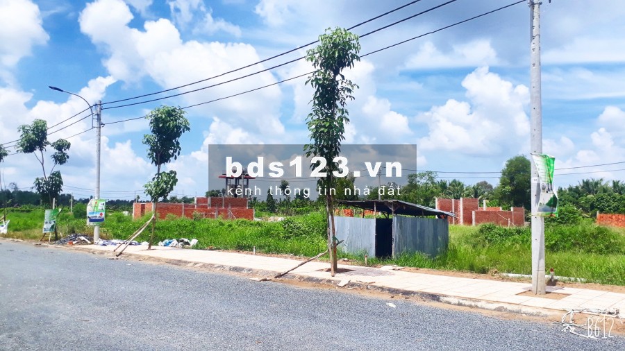 Bán nền Khu Dân Cư Minh Trí – Thị trấn Cái Tắc 560 Triệu . Đã có sổ .