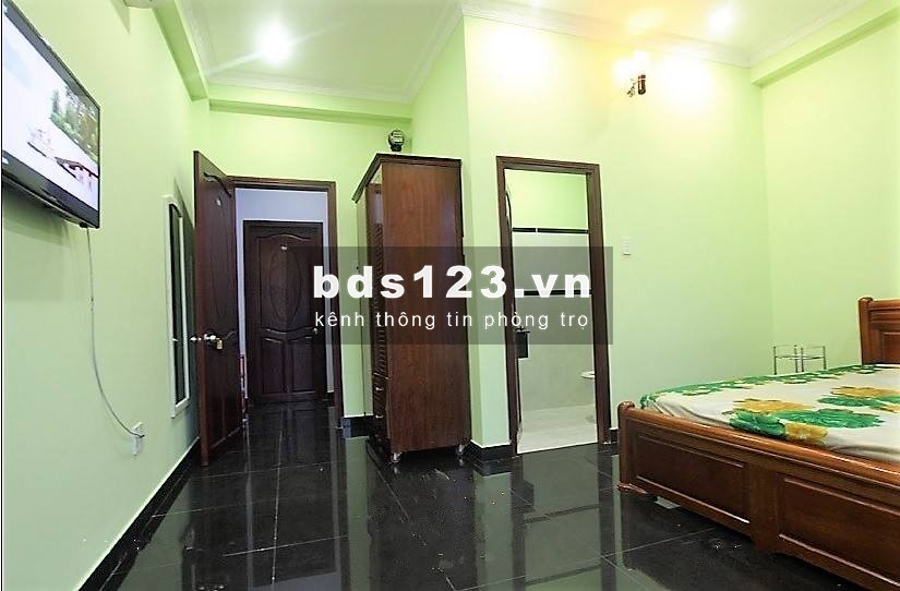 Cho thuê căn hộ mini 25m2, full nội thất, toilet riêng, ban công view sông, giờ giấc tự do, ngay cầu Nguyễn Văn Cừ, quận 8