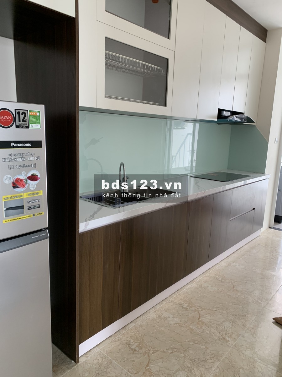 Chính chủ cần cho thuê căn hộ A10 Nam Trung Yên, 100m2, 3PN, 2VS full nội thất nhà mới, giá 13tr/th