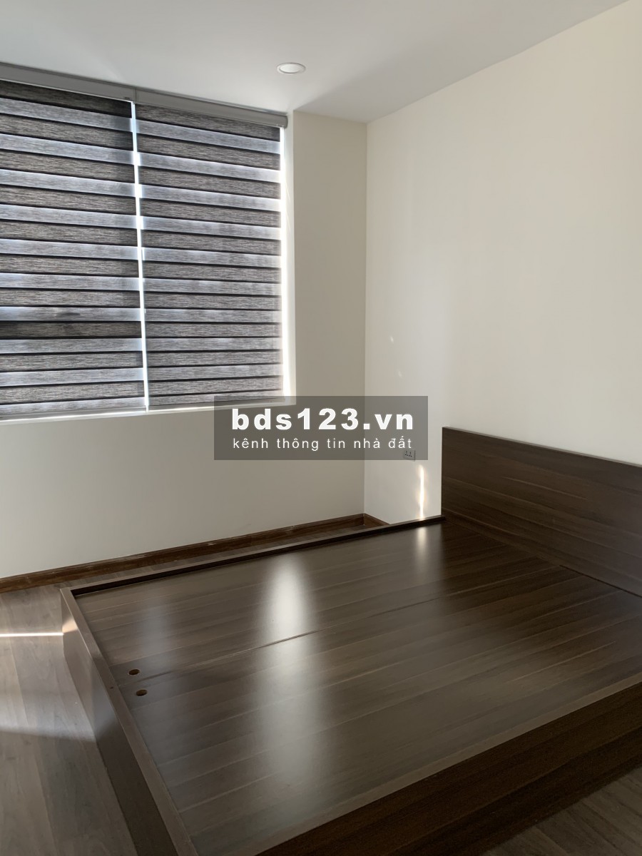 Chính chủ cần cho thuê căn hộ A10 Nam Trung Yên, 100m2, 3PN, 2VS full nội thất nhà mới, giá 13tr/th