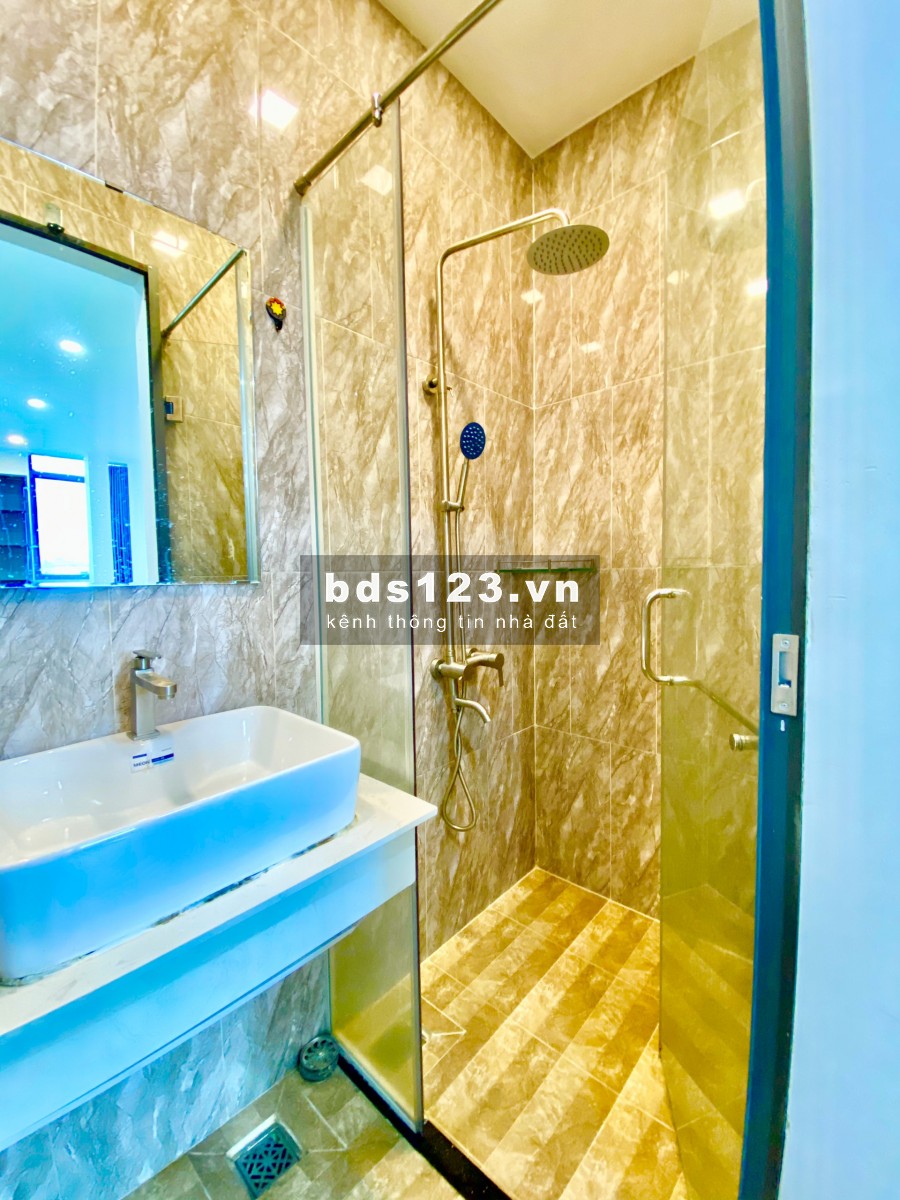 CHDV full nộ thất, tiện nghi, cao cấp, gần sân bay.