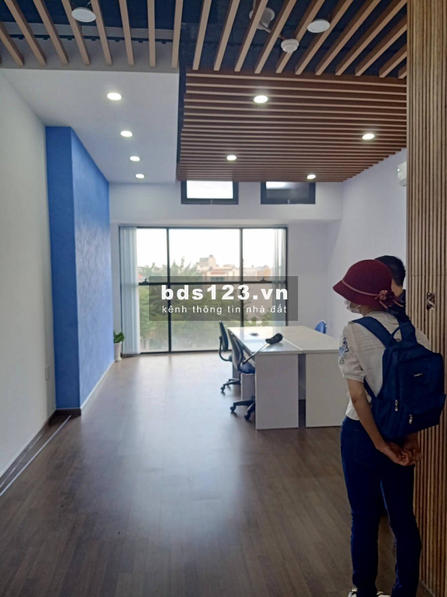 Văn phòng Quận 2 - DT 40m2, có nội thất - giảm ngay 2 tr chốt nhanh trong tuần.