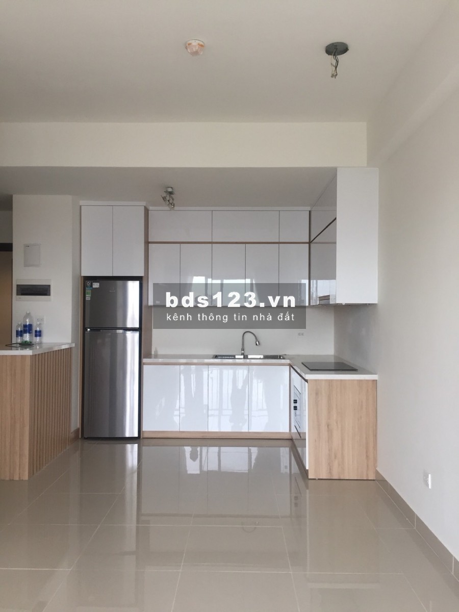 Cho thuê gấp căn hộ chính chủ còn mói dtsd 75m2, cc The Sun Avenue Quận 2, giá 15 triệu/tháng