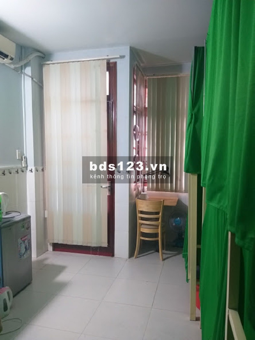 Homestay in 3D KTX Nam - Nữ. Đặc biệt: Giảm 20% trong tháng 09. Đặt ngay: 0707410735