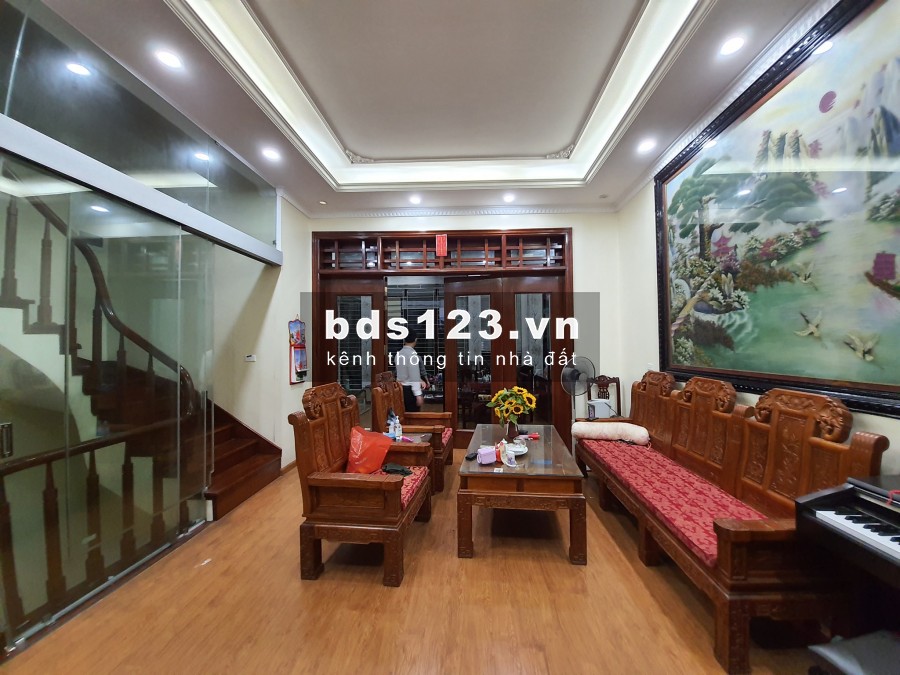 Bán nhà Biệt thự đẹp 96m x 5 tầng, Lê Đức Thọ, ô tô vào nhà.3 mặt thoáng.