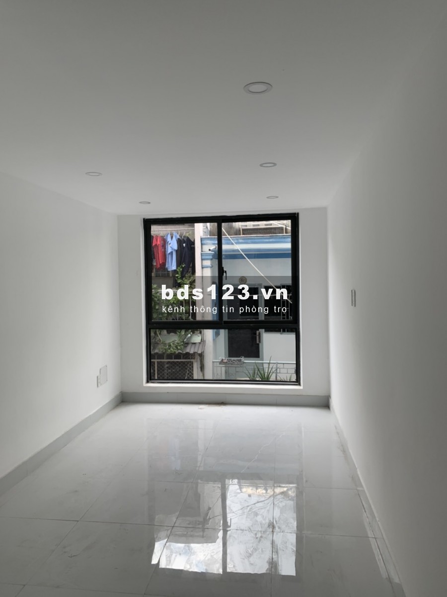 Phòng mới xây 20m2 vĩnh khánh quận 4