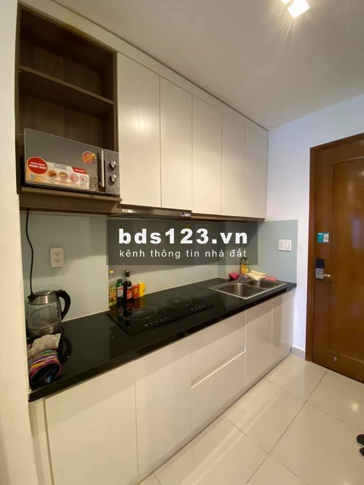 Cho thuê căn hộ Officetel-36m2 chung cư Sky Center Phổ Quang giá…