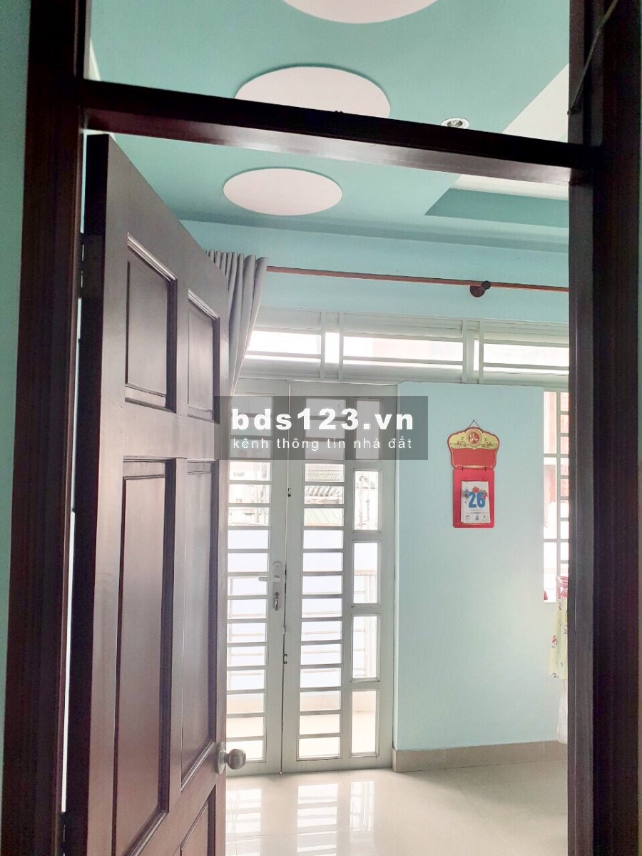 Bán gấp nhà hẻm xe hơi ngay chợ Vải Phú Thọ Hòa, Q.Tân Phú. DT: 4,05mx19m, giá 5,69 Tỷ
